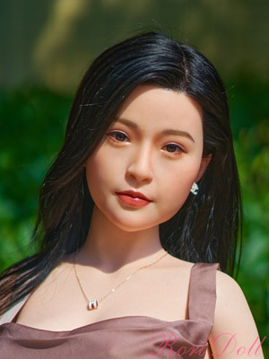 大林里桜 等身大魅力的な美女系シリコン製リアルドール