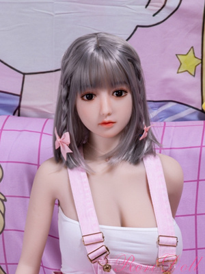 綺麗系セクシーな美少女ダッチワイフ
