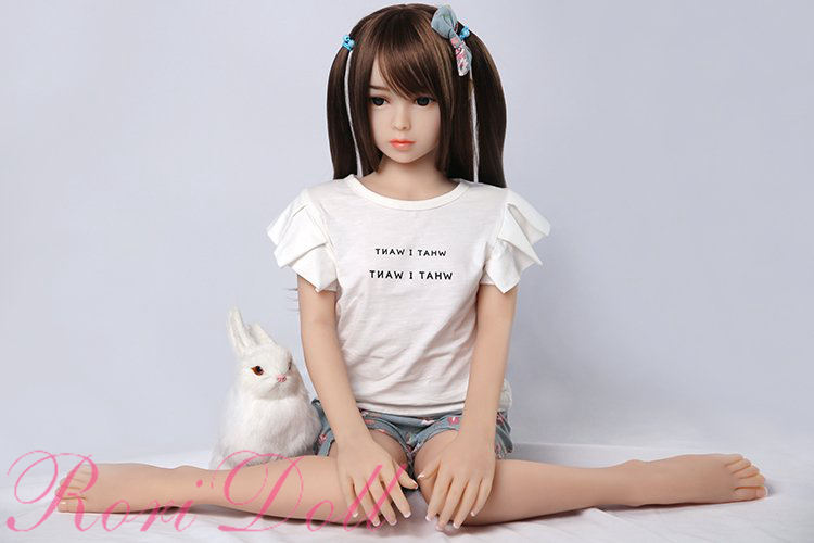 ロリラブドール